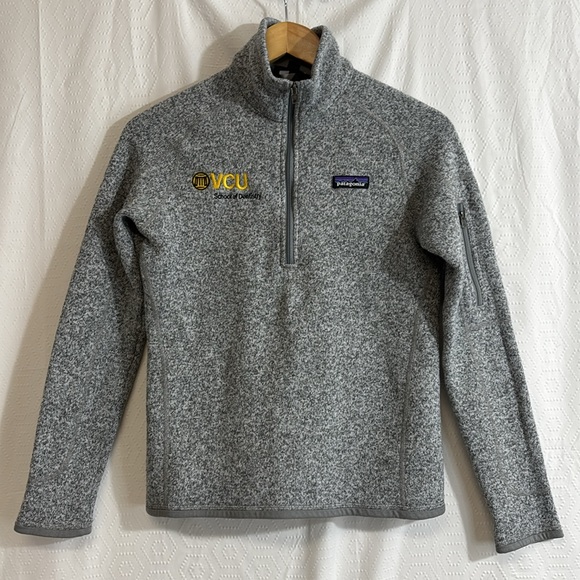Patagonia Tops - Patagonia 1/4 zip fleece